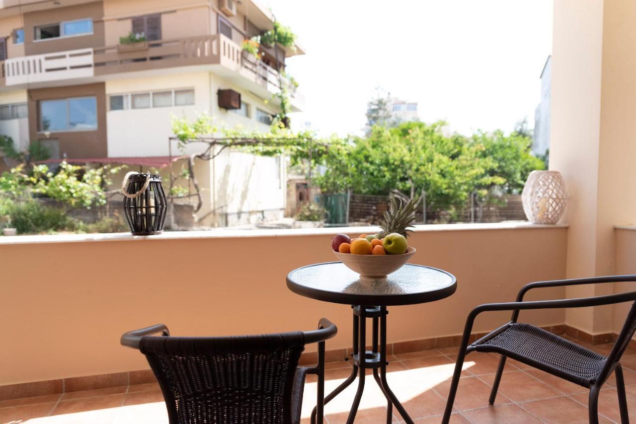Plumi City Apartments Hriszí Aktí Haniá Kültér fotó