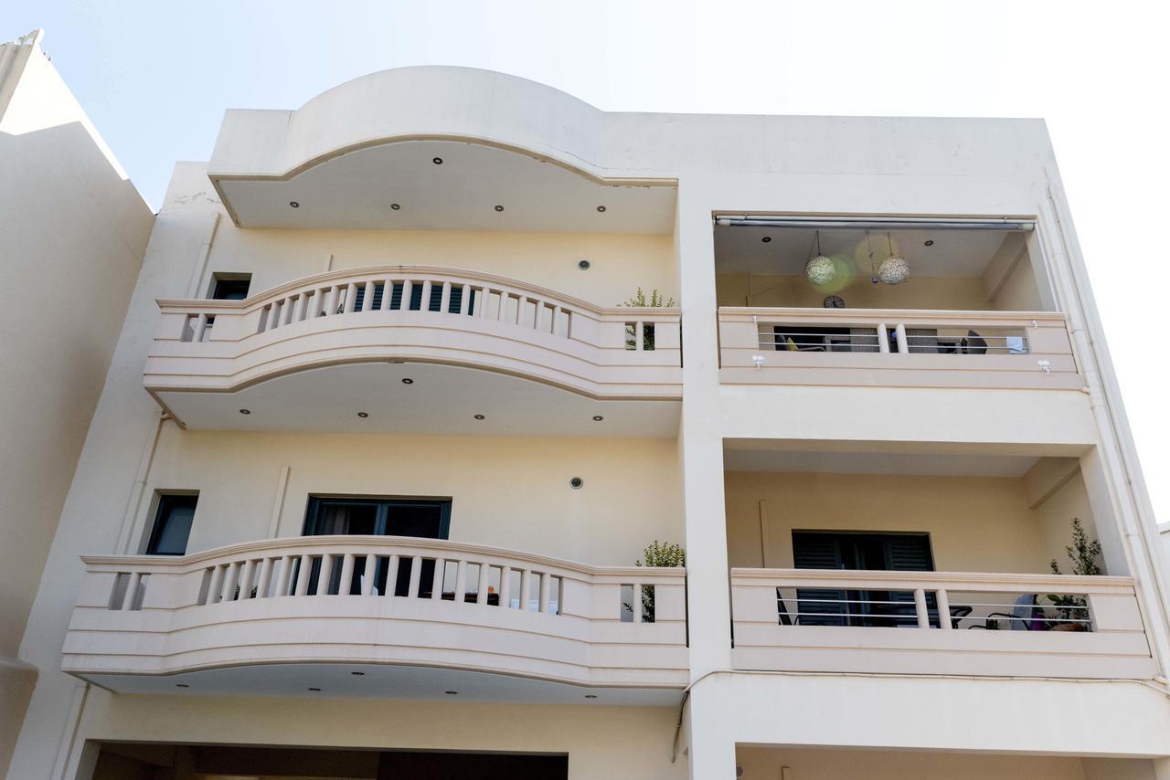 Plumi City Apartments Hriszí Aktí Haniá Kültér fotó